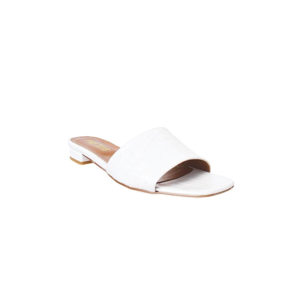 NEW PARIS TEXAS women's moc croco square toe flats in white